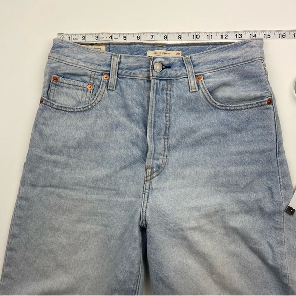 Levi’s Ribcage Straight Jean Shorts Size 29 - Picture 3 of 10